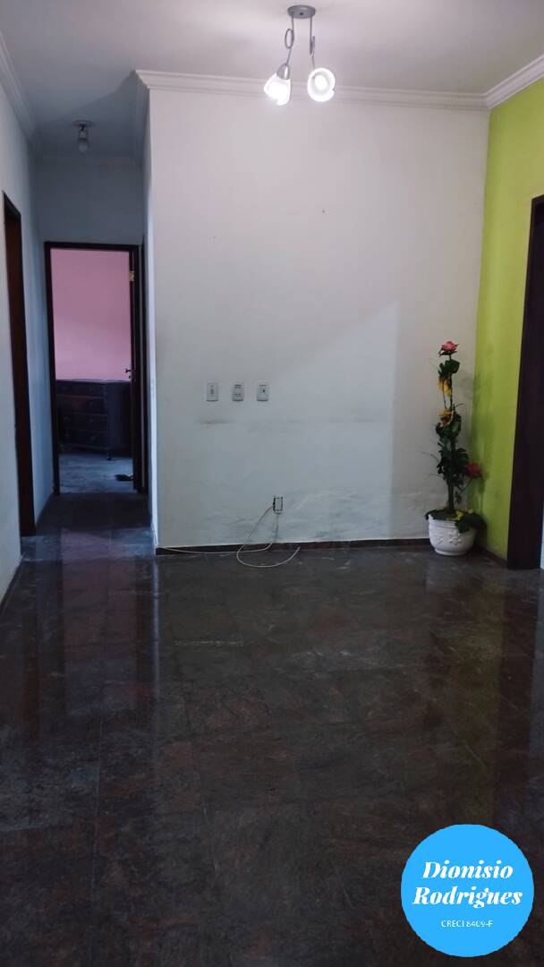 Apartamento à venda com 3 quartos, 110m² - Foto 19